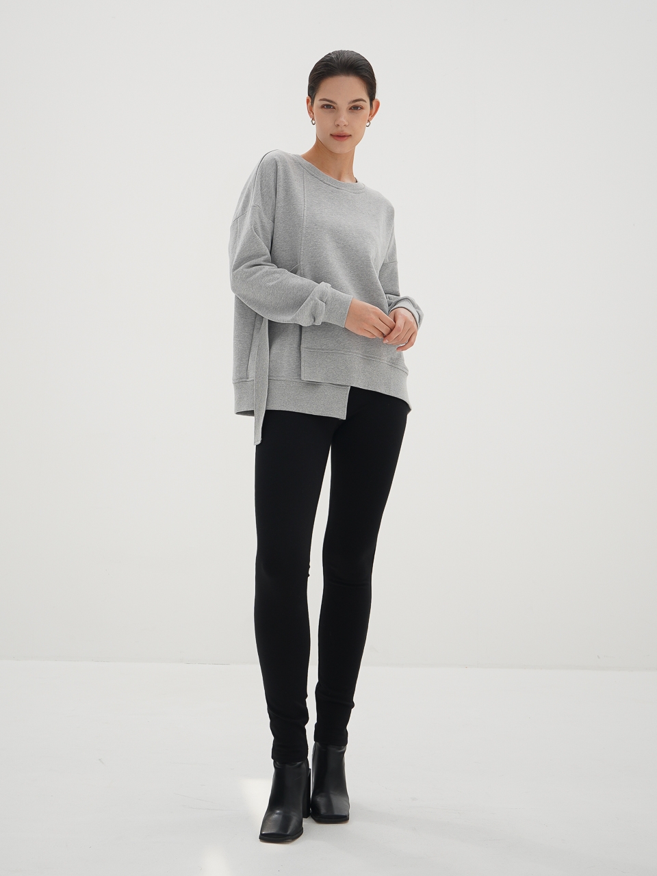 Asymmetric Sweatshirt_Grey