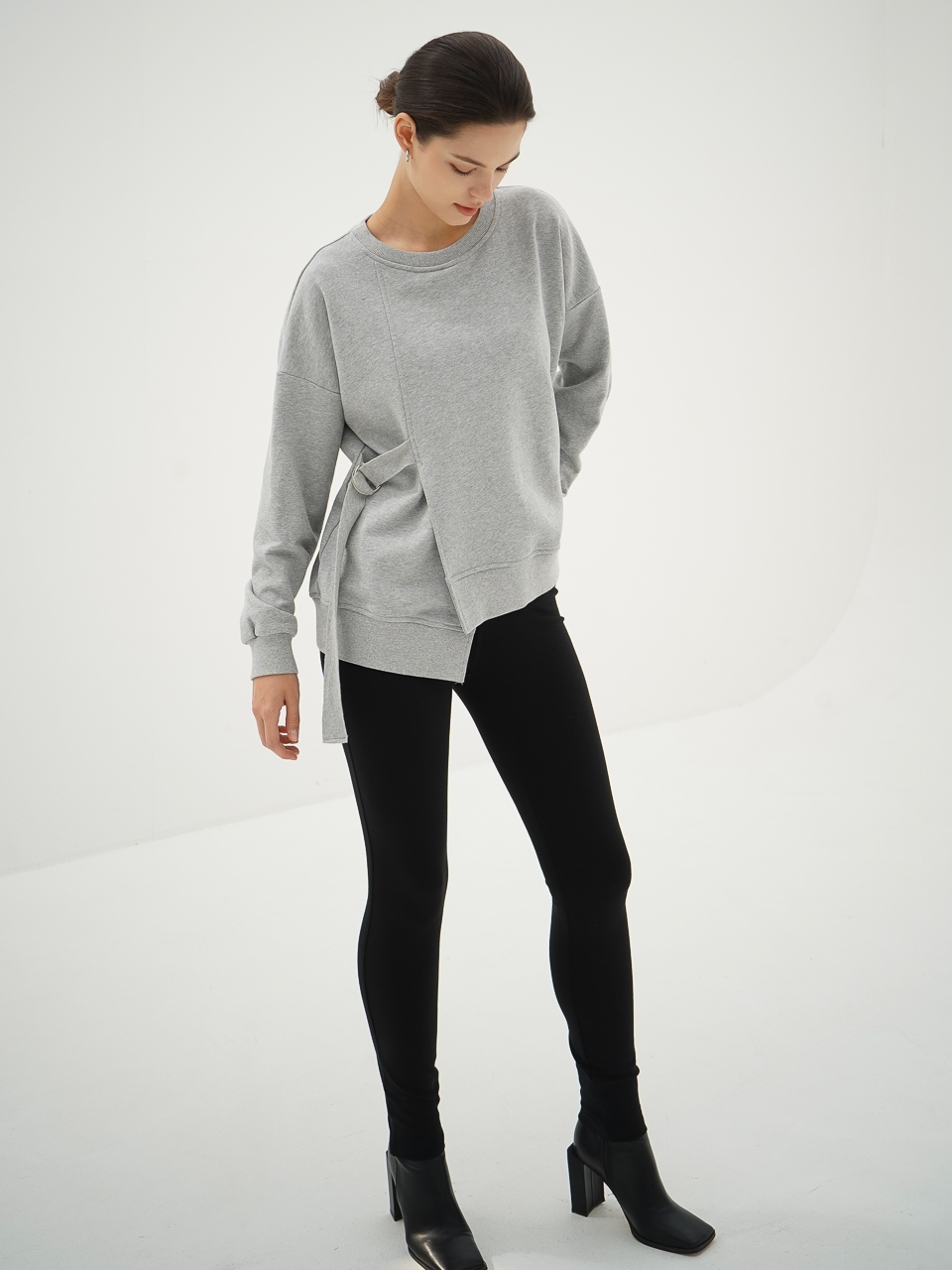 Asymmetric Sweatshirt_Grey