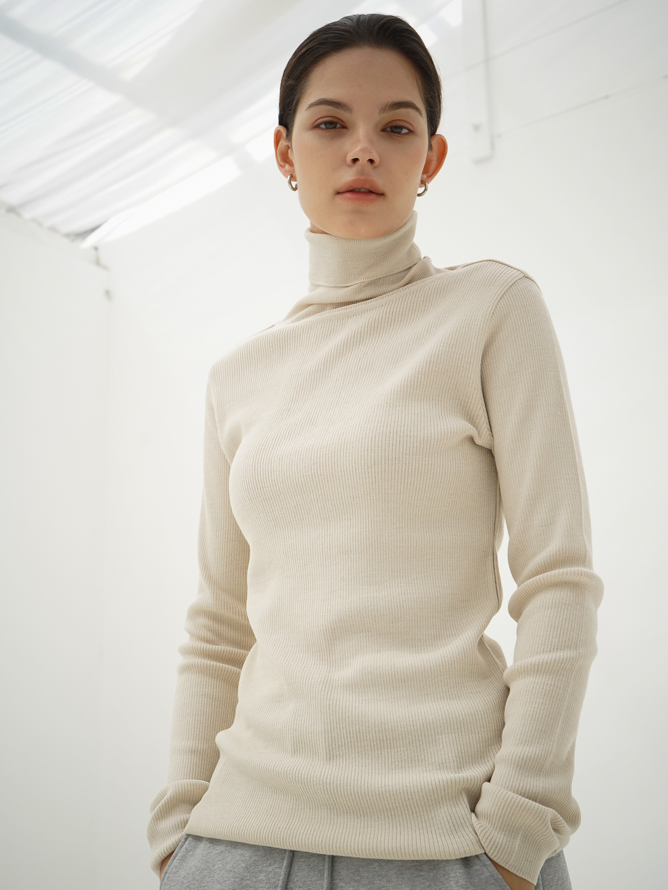 Ribbed Turtle-neck Wool Knit_L.Beige