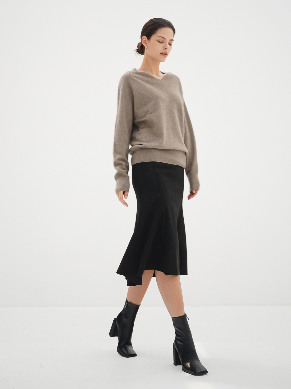 Suede Flared Skirt_Grey