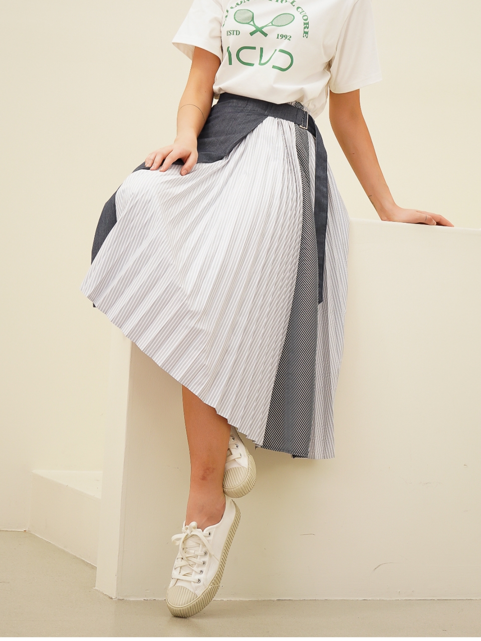 Tiera Pleats Skirt_Denim