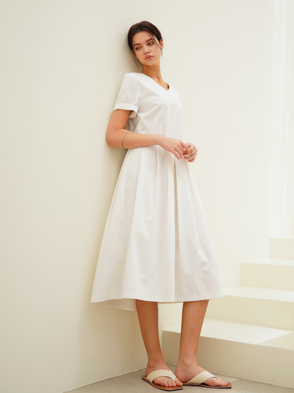 Waist String Pintuck Dress_White