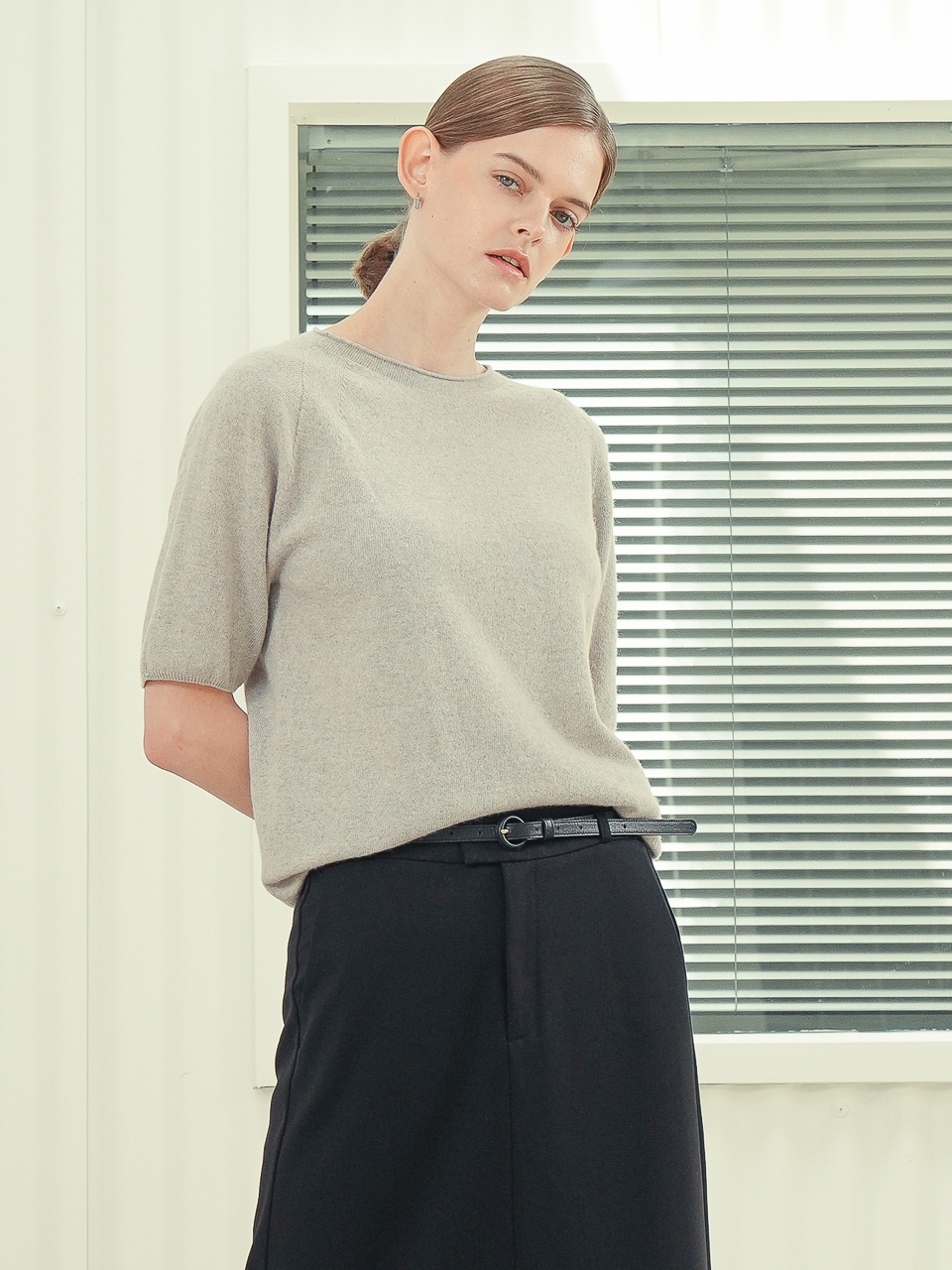 Cashmere Blended Round Neck Knit _Ivory