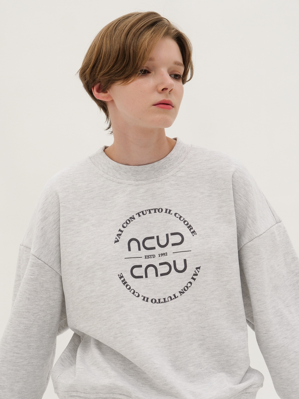 Circle Logo Sweatshirt _White