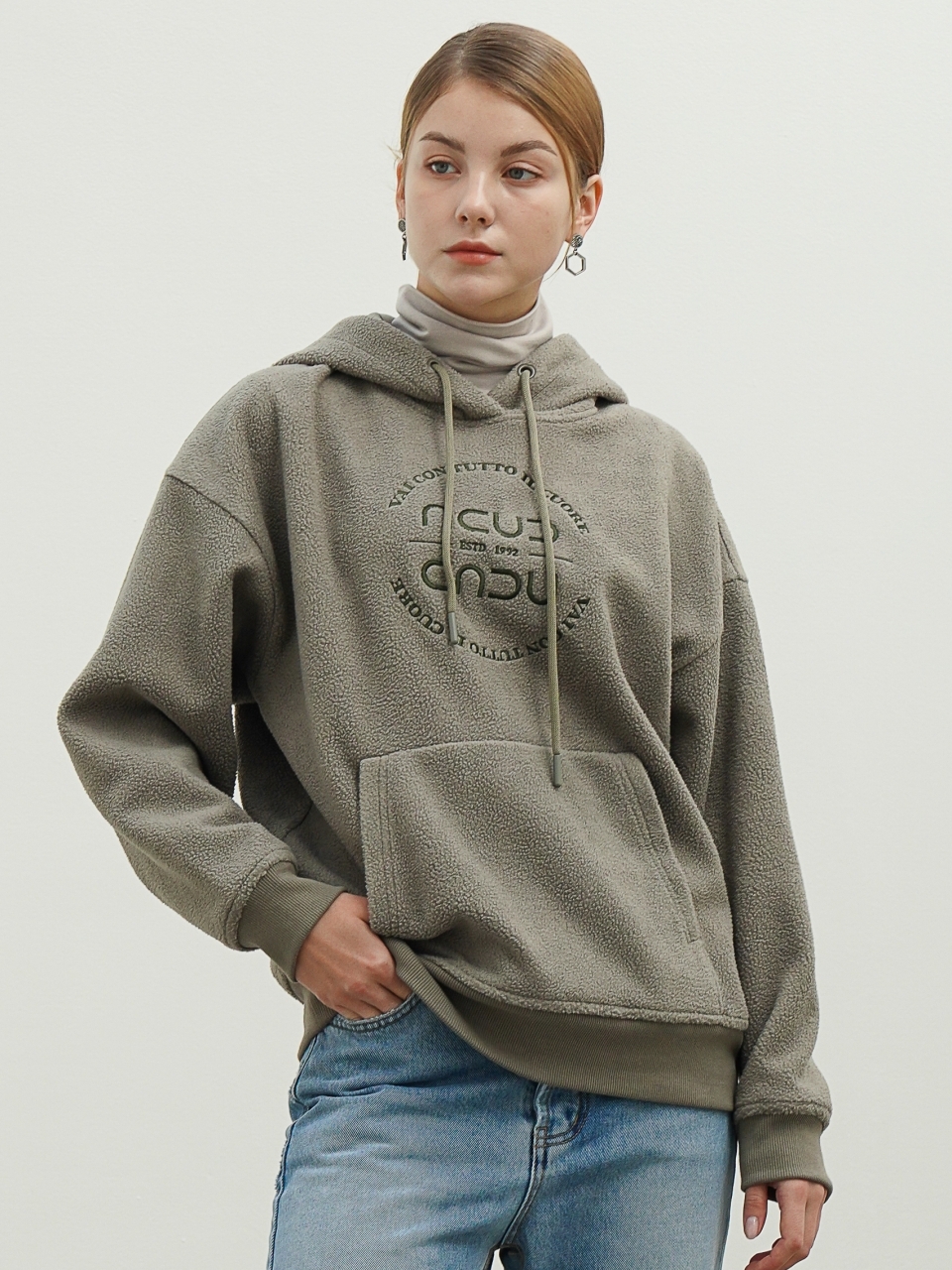 Boucle Logo Hoodie Sweatshirt _Grey