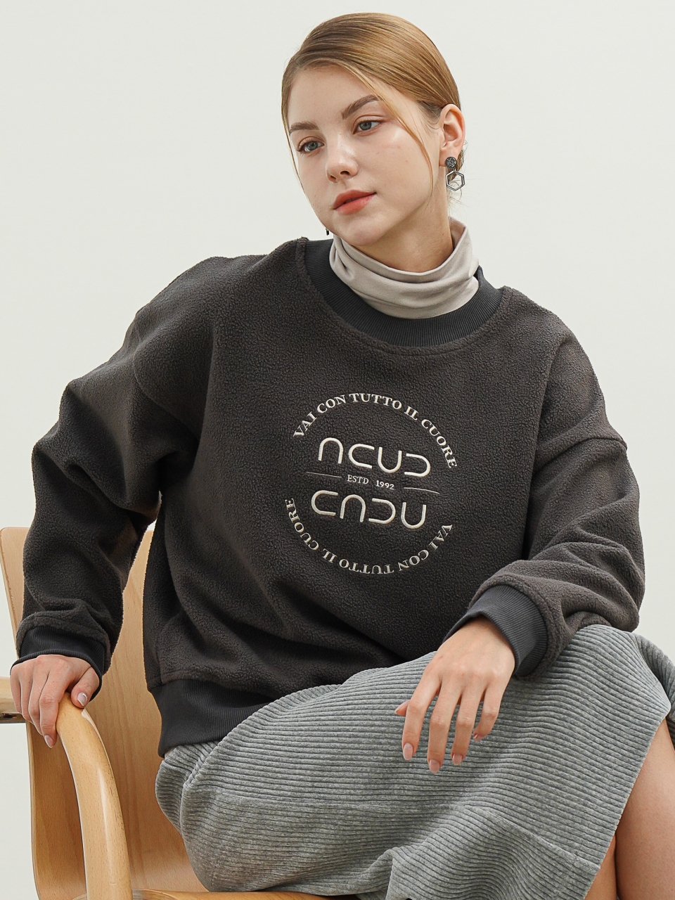 Boucle Logo Sweatshirt _Grey