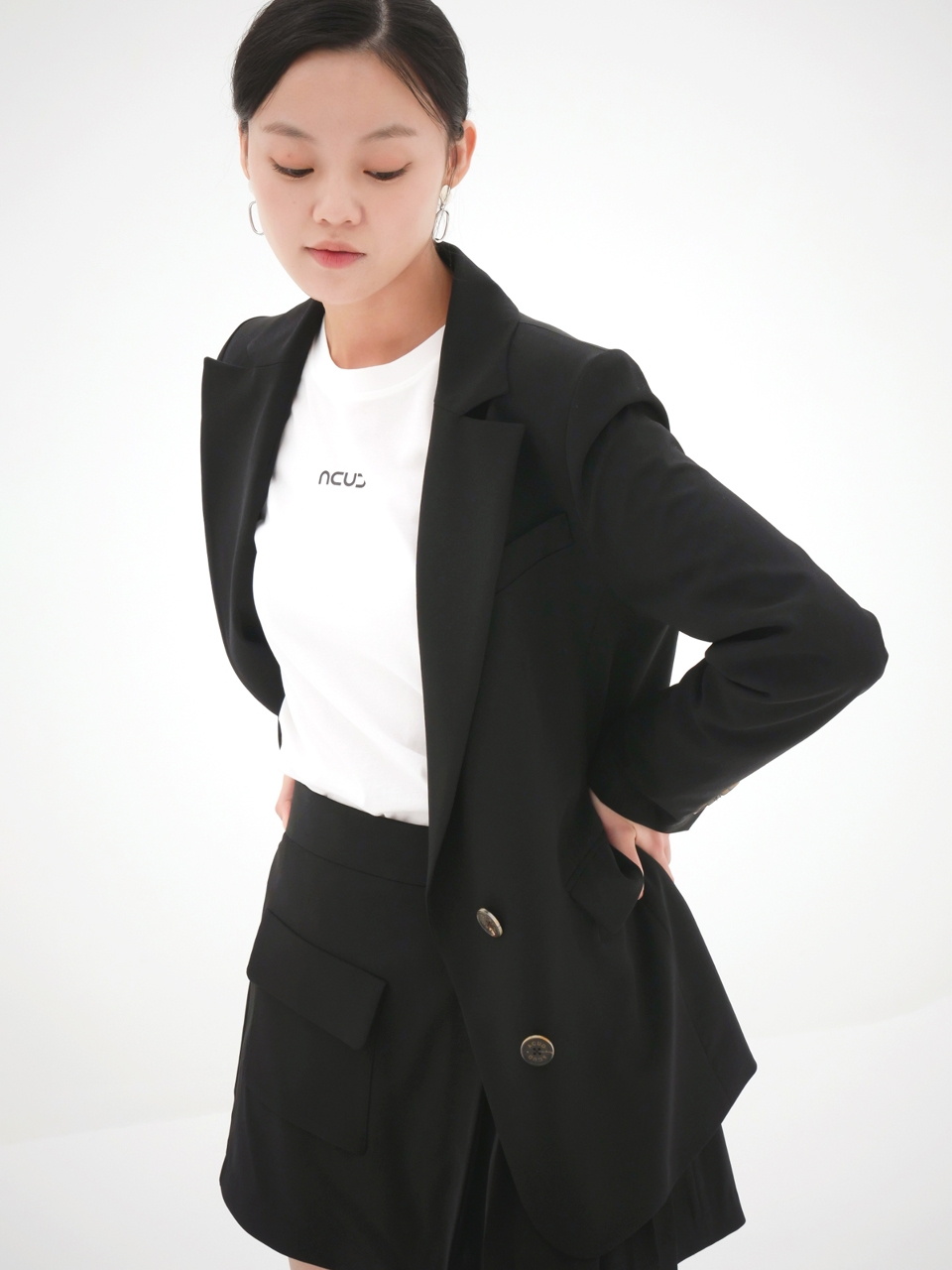 Two Button Single Jacket _Black