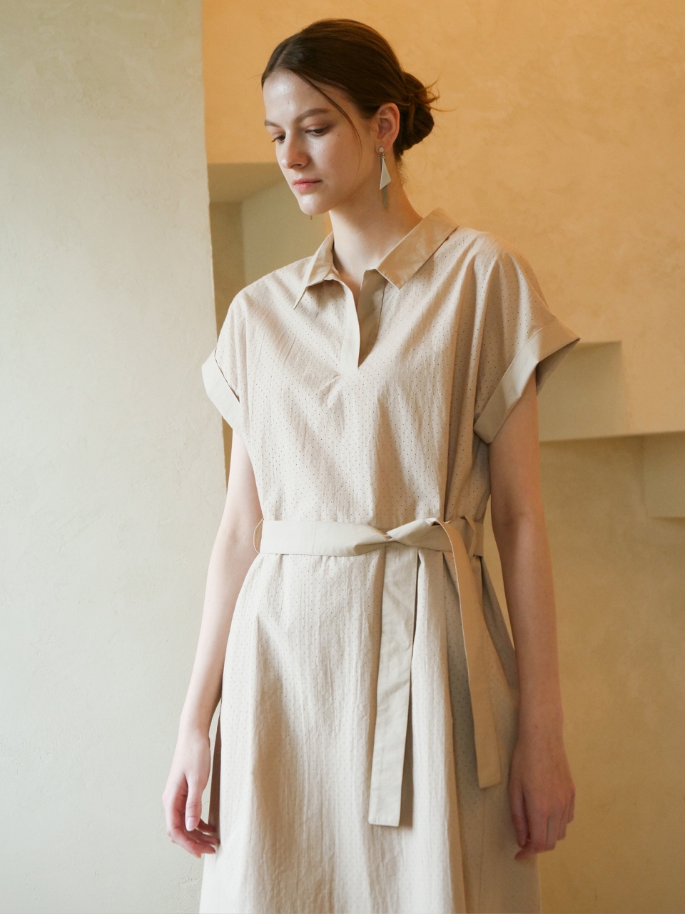 Punching Detail Collar Neck Dress _ Beige