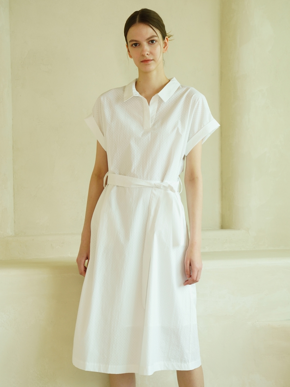 Punching Detail Collar Neck Dress _ White