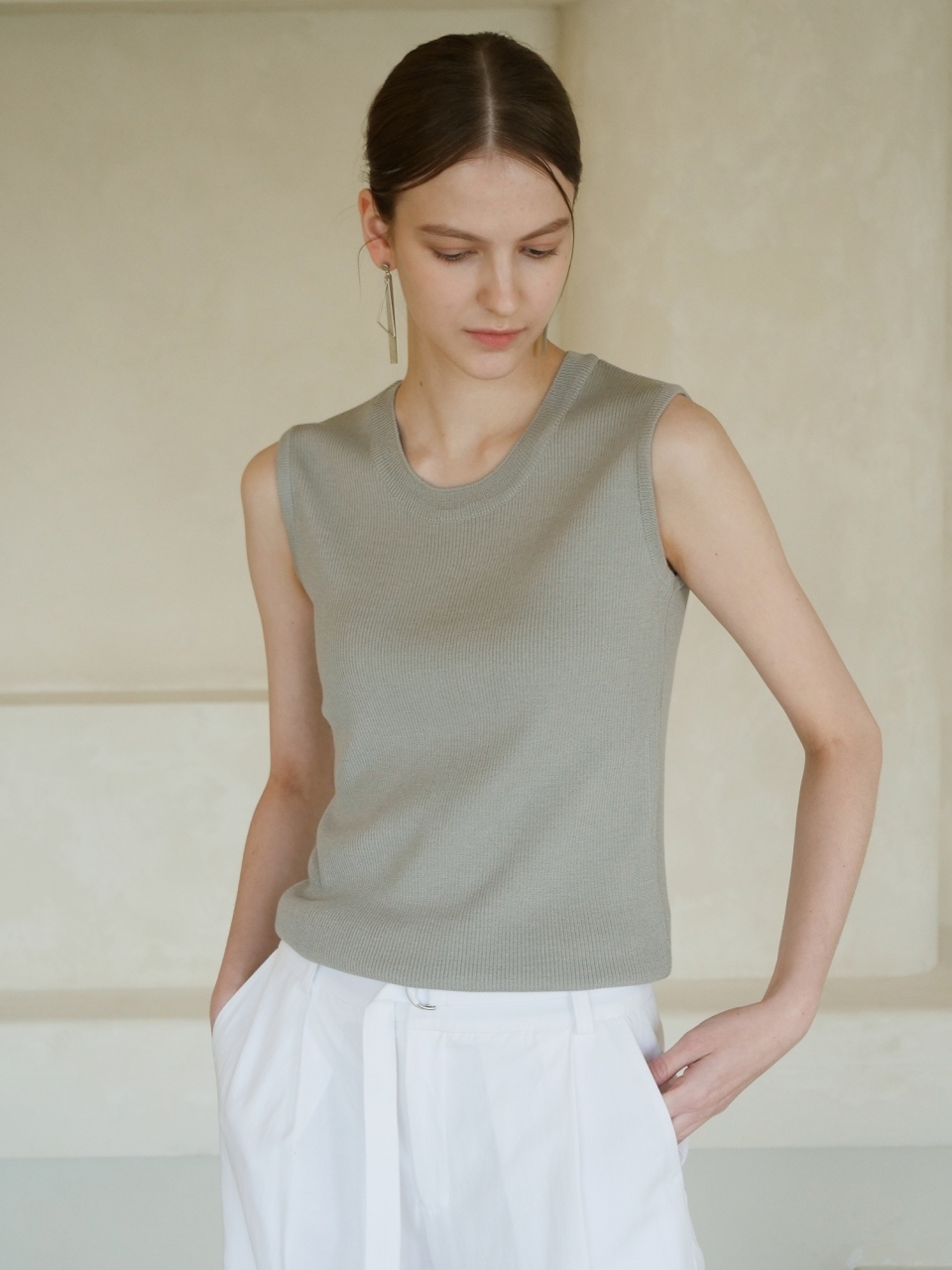 Summer Wool Sleeveless Knit _ Grey