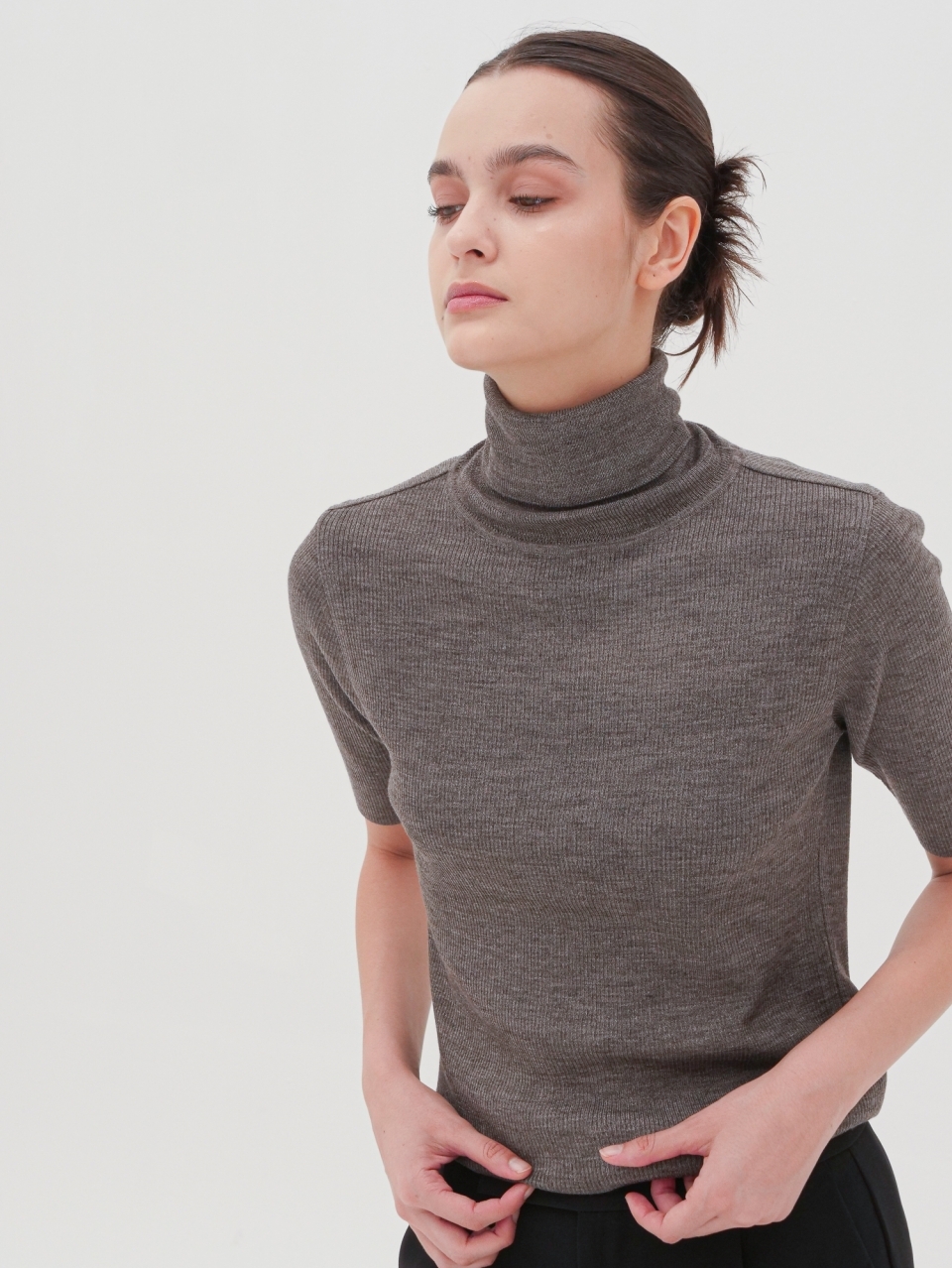 Turtle Neck Ribbed Knit _Black