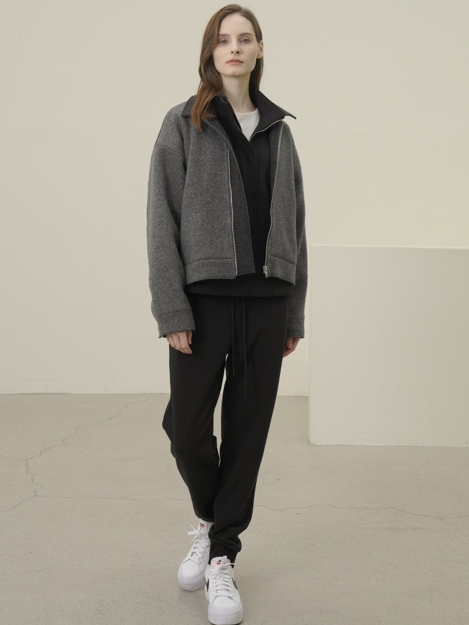 Knitted Wool Zip-up Jumper _Grey