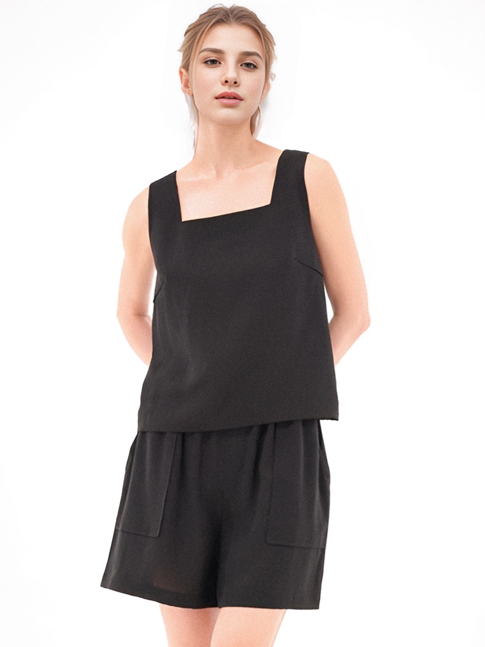 Square neck Sleeveless Top _Beige