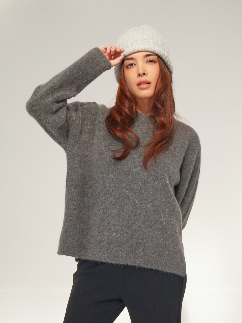 Raccoon Fox Round neck Knit _Grey
