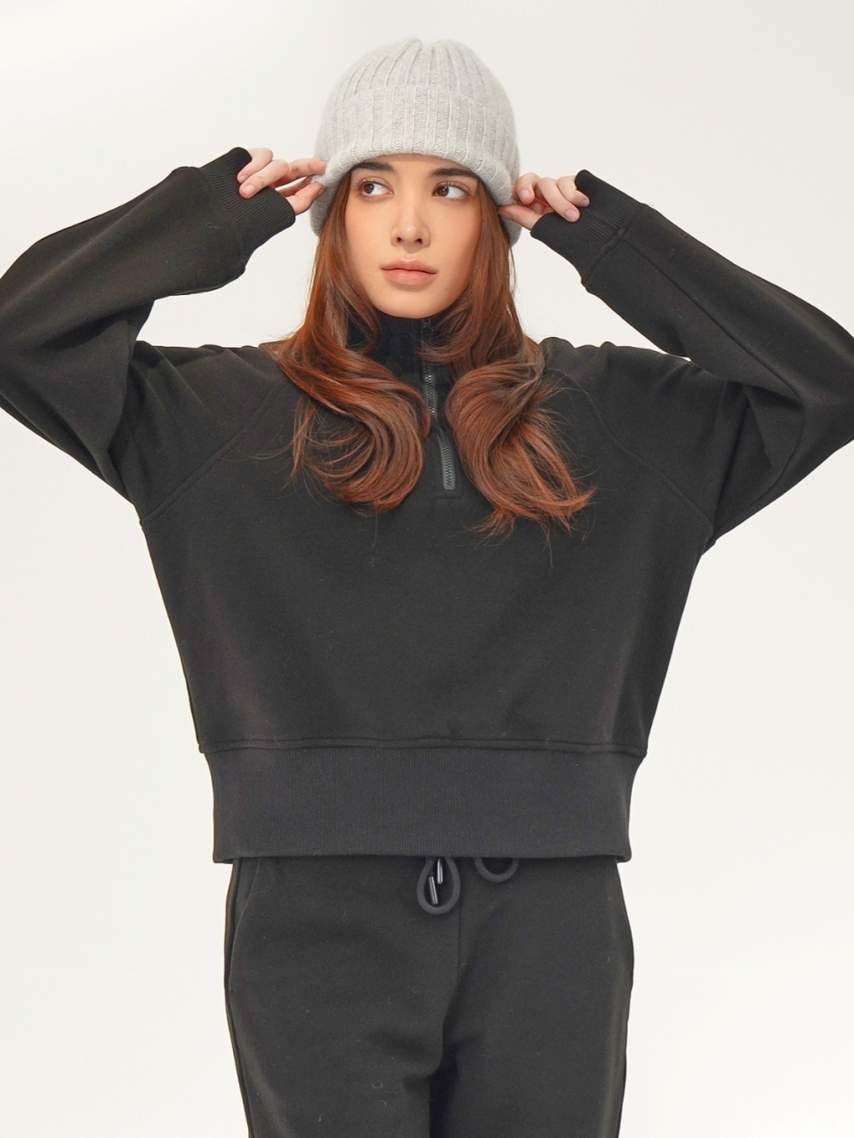(기모) High neck Half Zip up  Sweatshirt_Black
