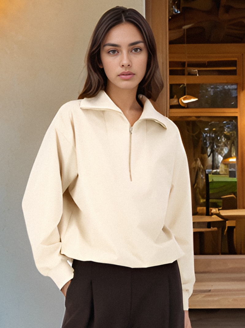Half Zip-up Sportive Blouse _Beige
