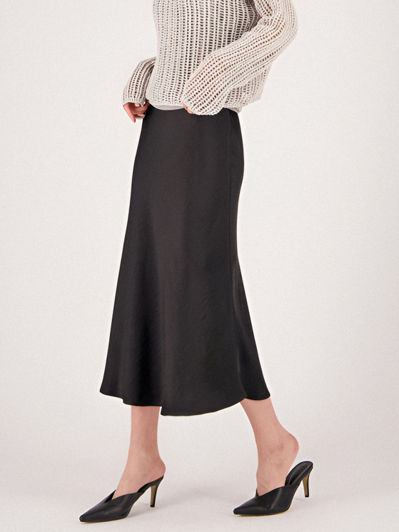 Satin A-line Skirt _Black
