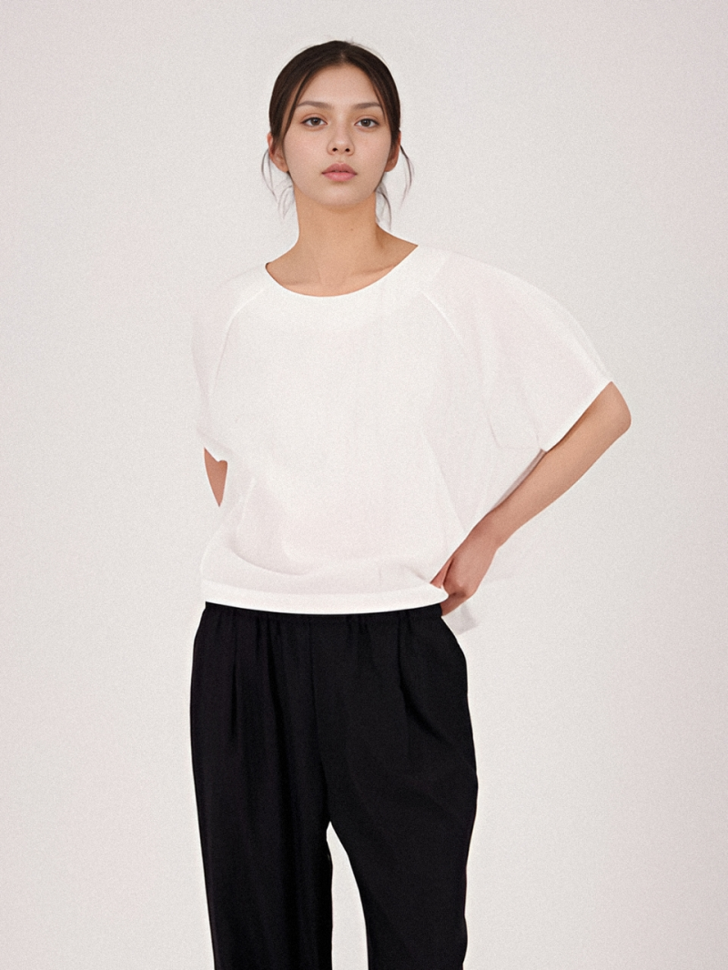 Round Neck Raglan Blouse _White