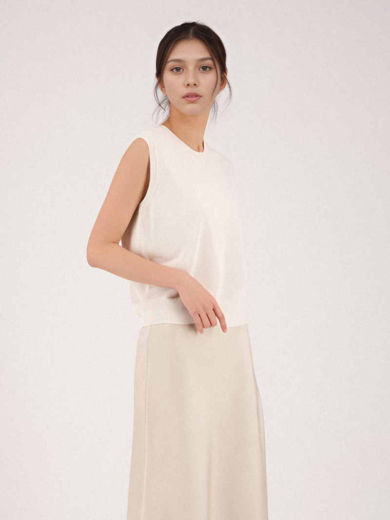 Linen Round Neck Sleeveless Knit _Ivory