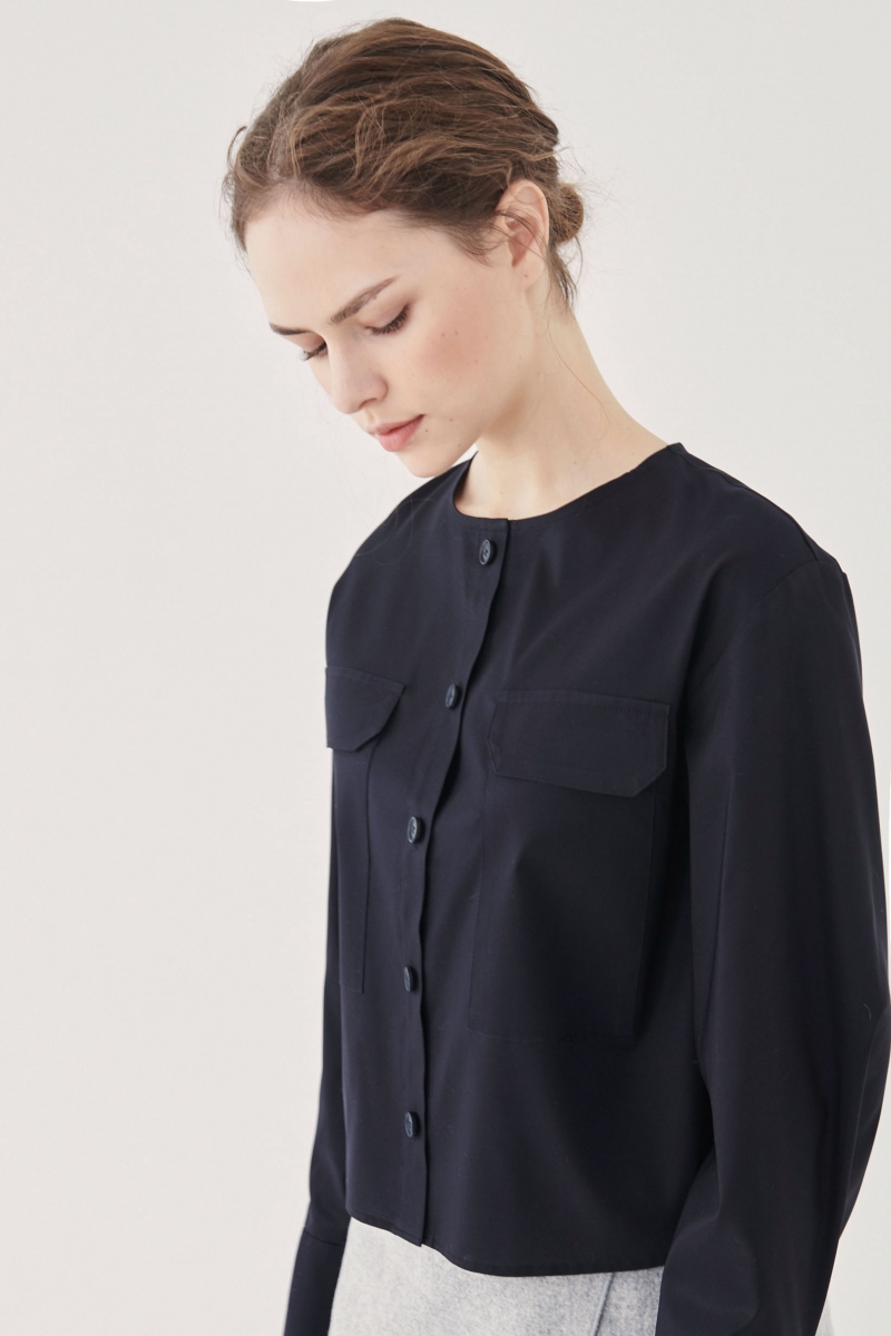 #08 NAVY SILKY TOP-60% OFF SALE