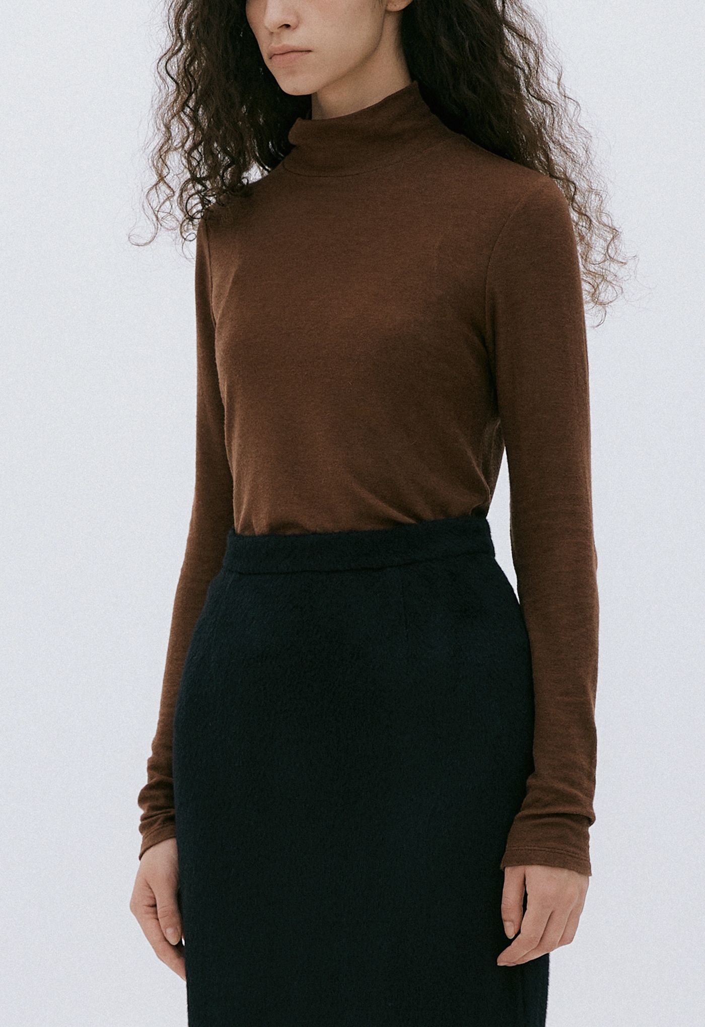 TENCELWOOL HIGHNECK  TOP - BROWN