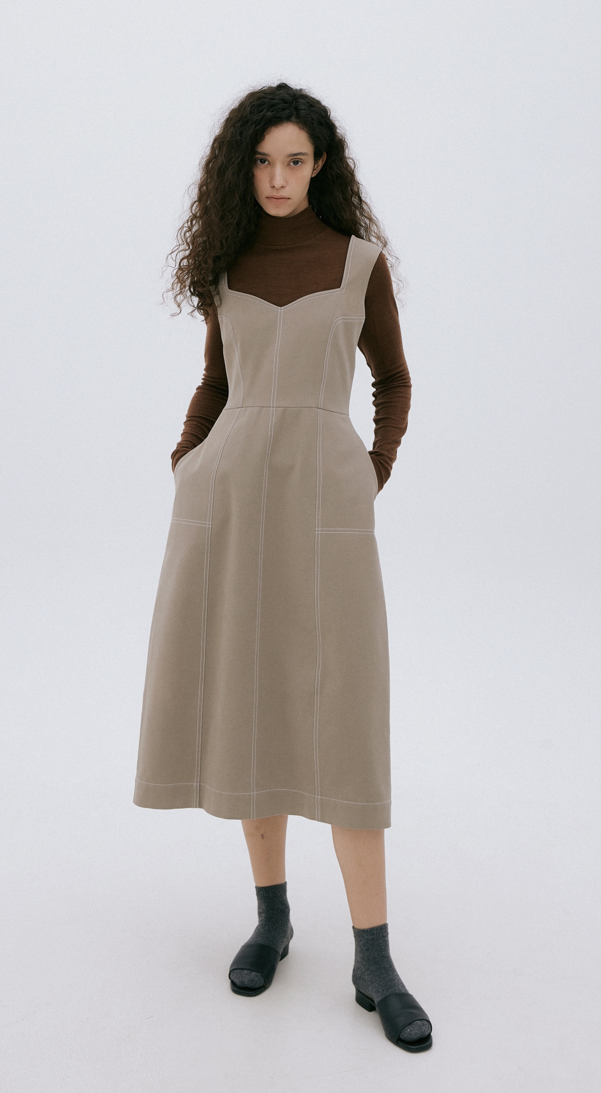 STITCH WINTER DRESS-BEIGE