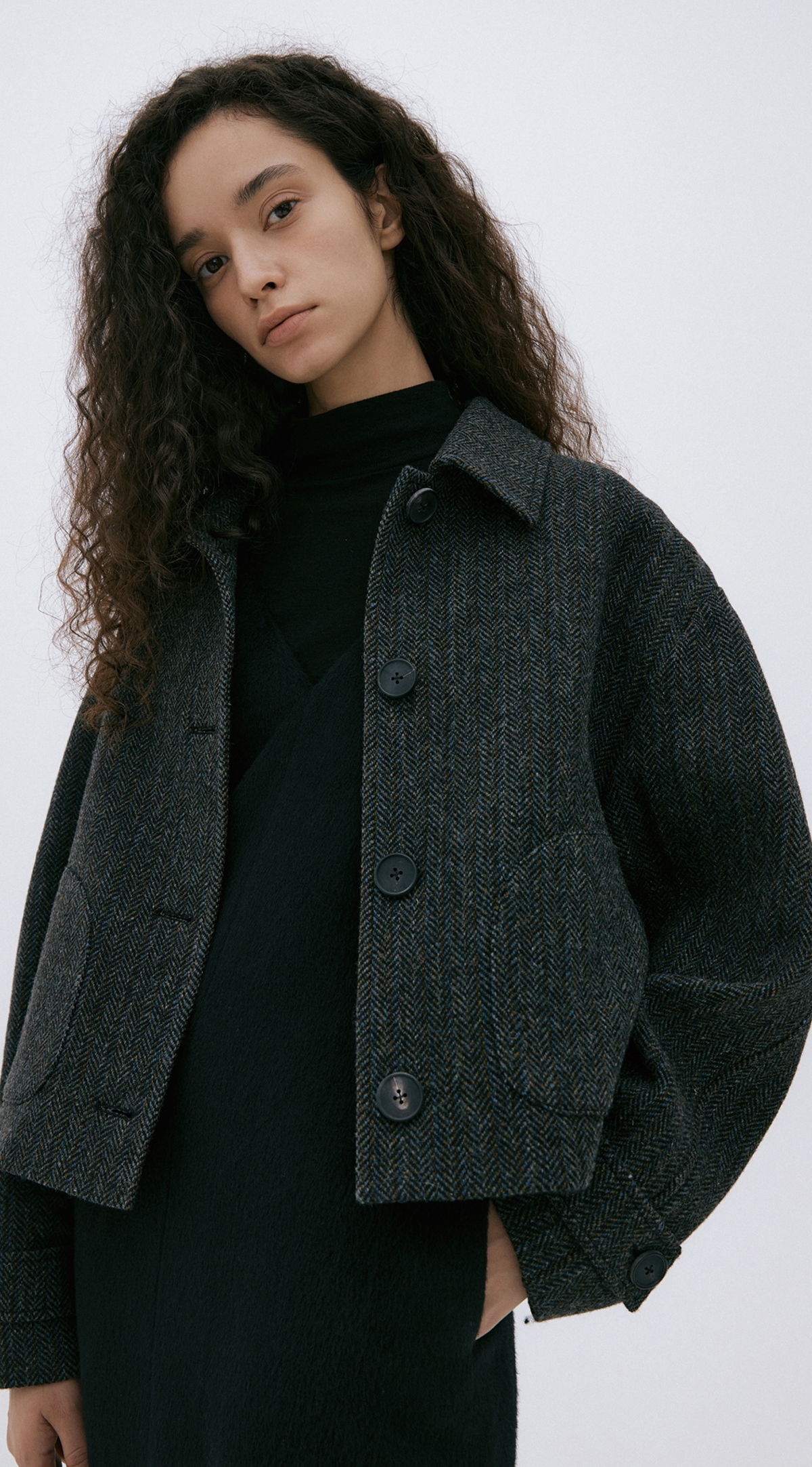 WOOL SHORT JACKET