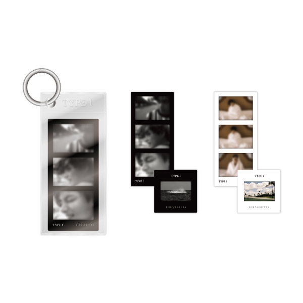 뷔 - 03 포토 필름 키링 / V 'TYPE 1' [ARTSPACE: TYPE 1] OFFICIAL GOODS