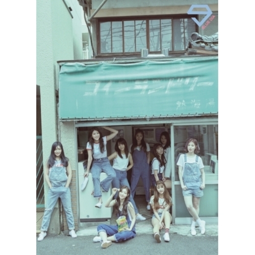 DIA - YOLO / 2ND ALBUM (PINK DIA VER.)