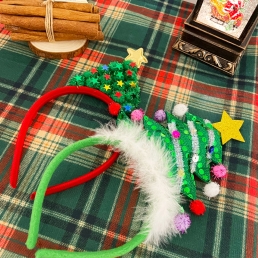 크리스마스 폼폼 트리 머리띠 2종 세트 연말 홈 파티 용품 장식 데코 소품