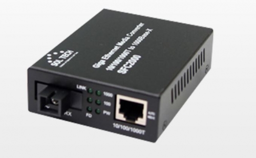 솔텍 SFC2000-TWL70AI 10/100/1000Base-T to 1000Base-LX(SC,SM,70km),1-Fiber(WDM), 전원내장형