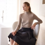 유어즈 터틀넥 텐셀 티셔츠