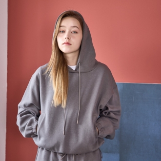 유어즈 베이직 크롭 절개 후드티