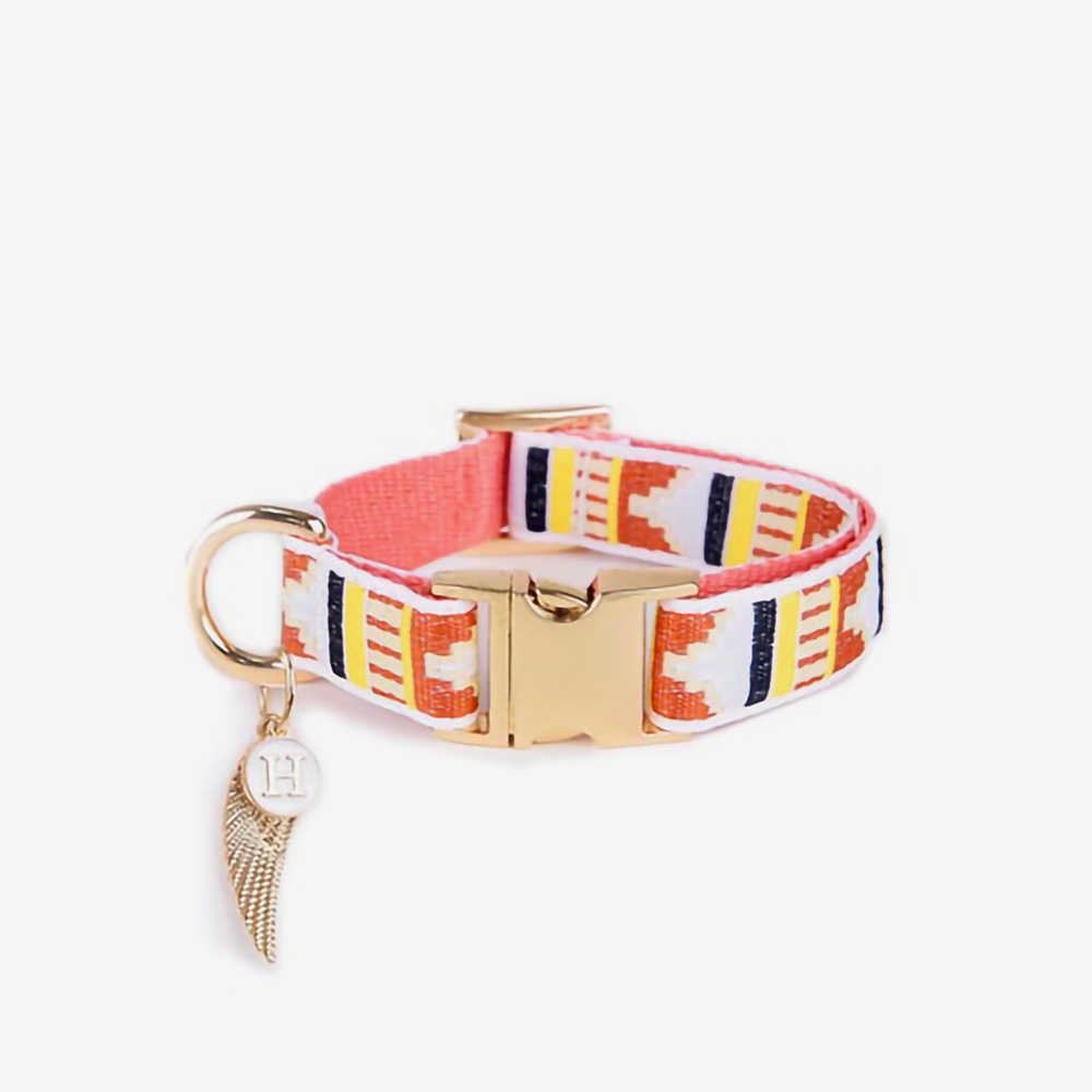 PINK CASTLE COLLAR