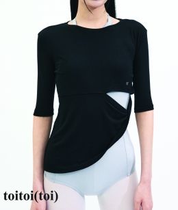 Toitoi - Cut Out Twist 3/4 Sleeve Tee _ BLACK