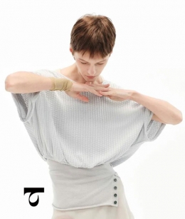 Typha - Relaxed Batwing Sleeve Top with Cutout Back