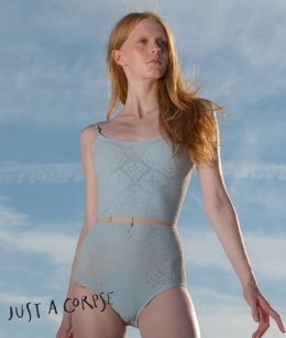 JAC - EYELET LACE seamless camisole (sky blue)