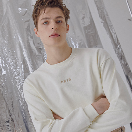 Lettering Loose Fit Sweatshirt (Ivory)