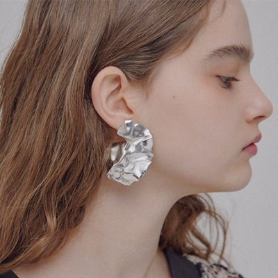 [BBYB X a.neujac] Crushed Texture Earring (L)