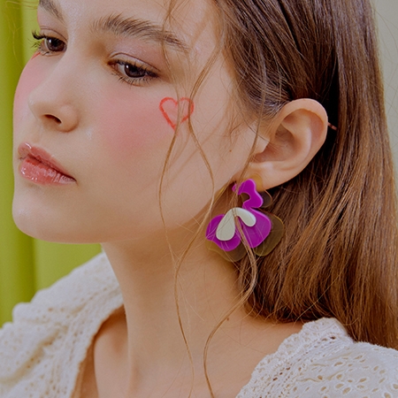 Summer Scabiosa Earring (Violet)