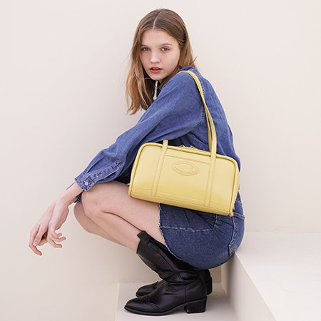 Lire Medium Shoulder Bag (Mustard)