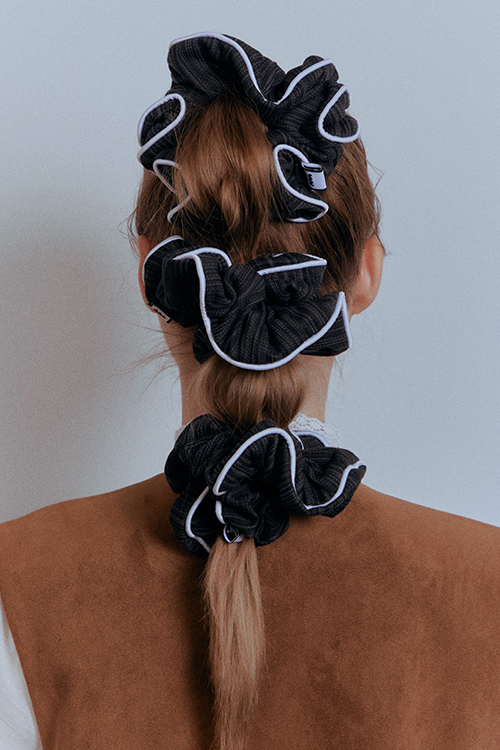 Noi Cotton Scrunchie (Black)