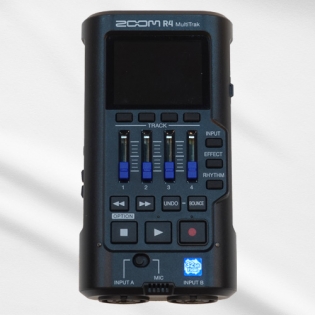 [리퍼브] ZOOM R4 멀티트랙 레코더