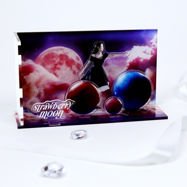 [strawberry moon] ACRYLIC KIT