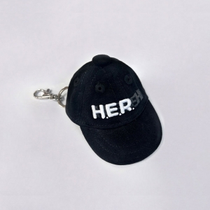 [2024 IU H.E.R.] BALL CAP KEYRING