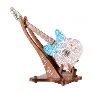 [Memory of] Bye summer Miniatures Guitar SET