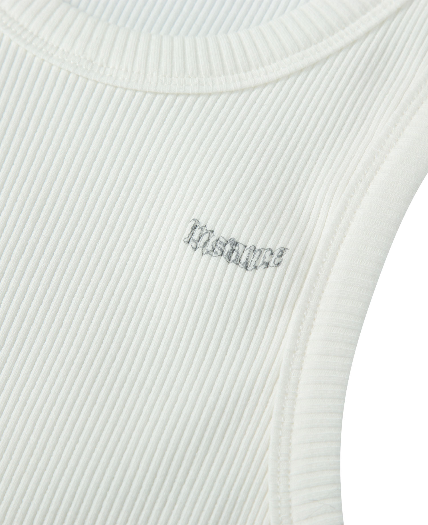 INSANE WOMEN'S GRAPHIC SLEEVELESS_OFF WHITE