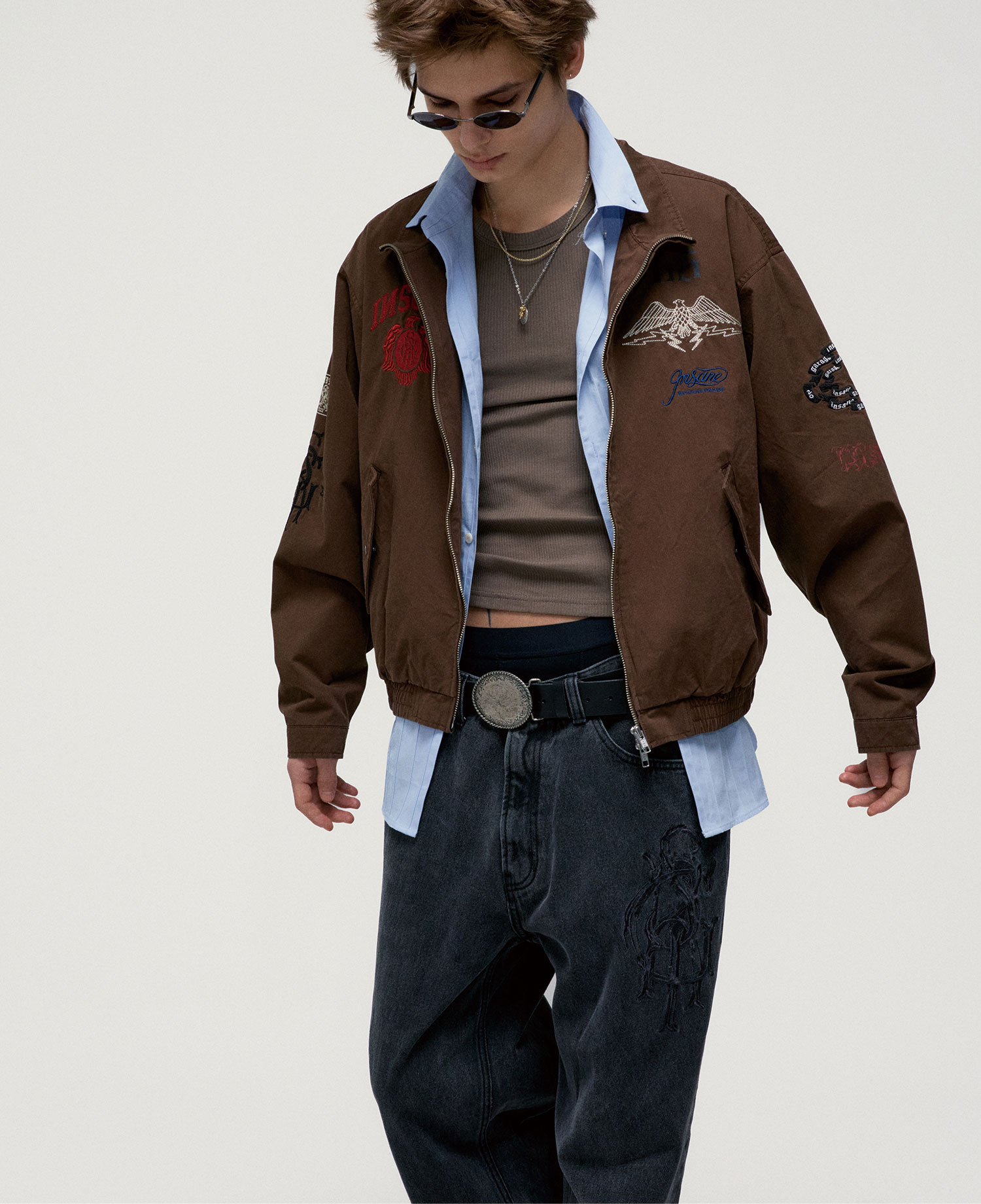 INSANE GRAPHIC EMBROIDERED JEANS_BLACK