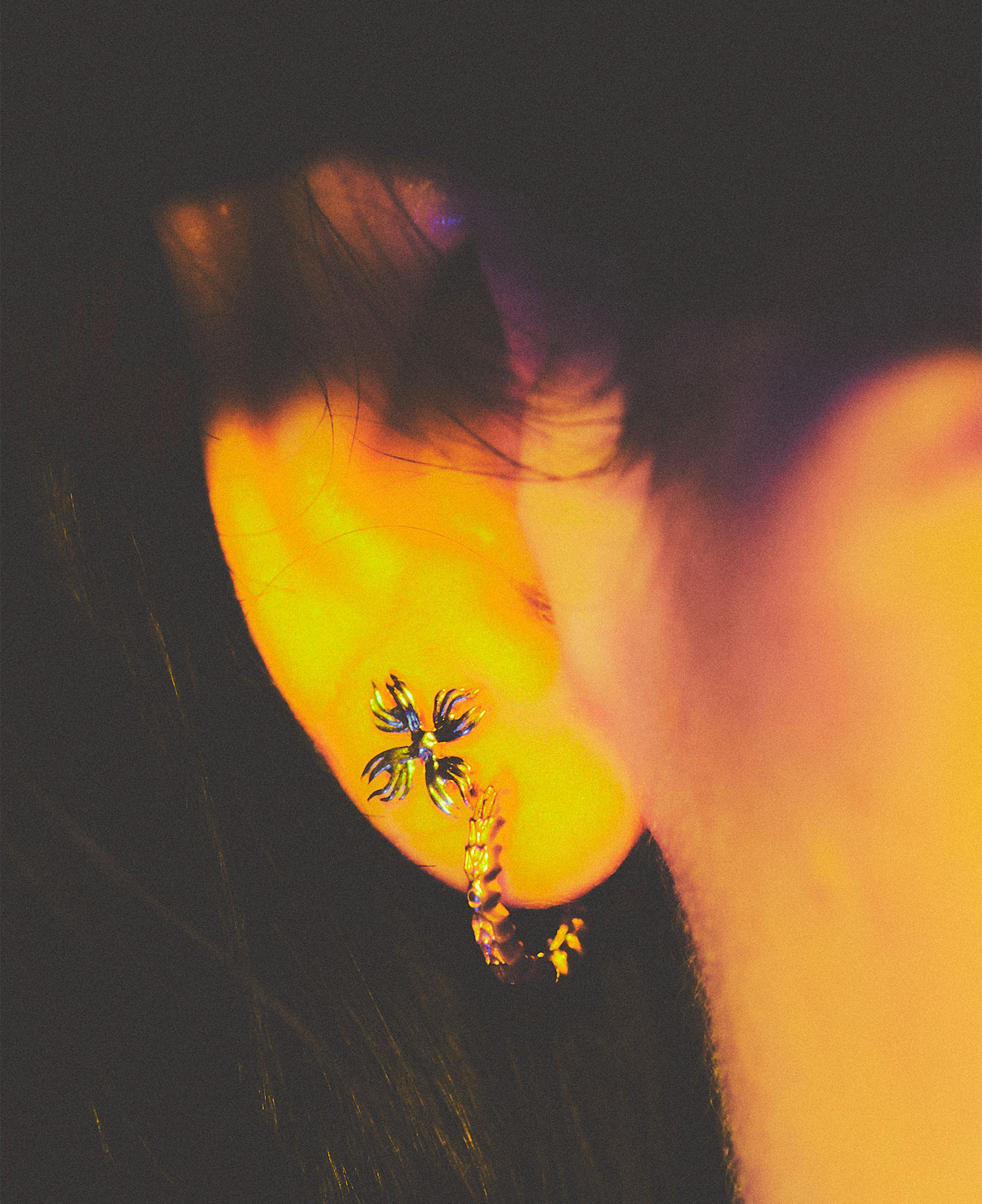 INSANE FLAME CLOVER EARRINGS_GOLD