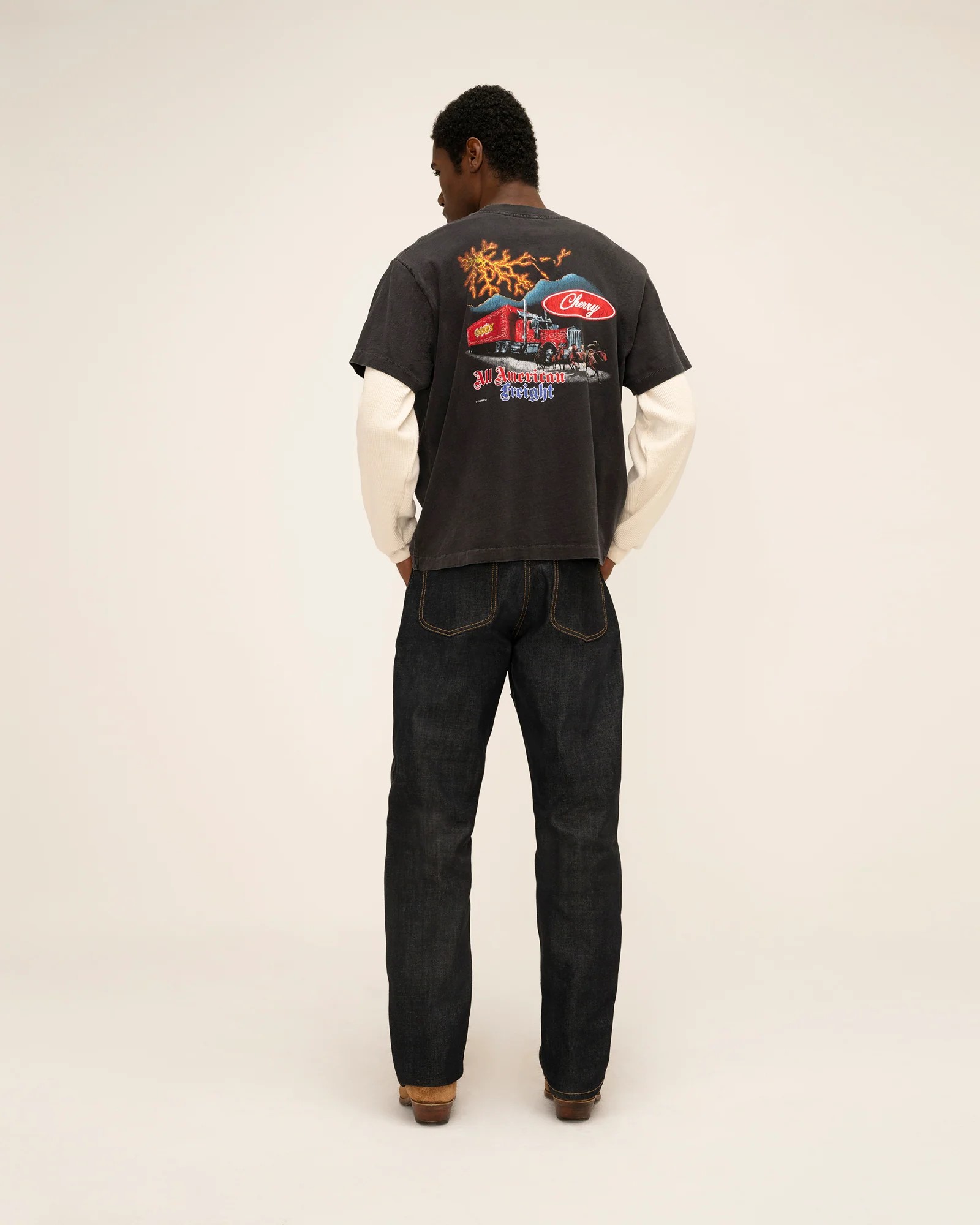 [CHERRY LA] TRUCK BOXY POCKET THERMAL L/S TEE_BLACK